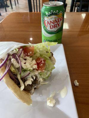 Gyro $ Gingerale