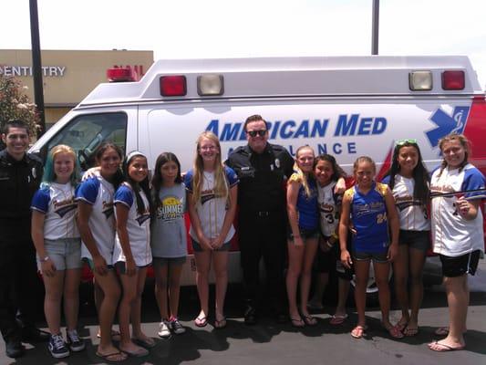 Fountain Valley Girls Softball Team "Donation car wash"