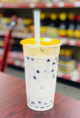 Coconut milk tea with boba (unsweet, no sugar added)