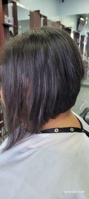 Stacked Bob. Women's haircut. $35.