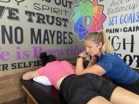 Professional athlete massage therapy