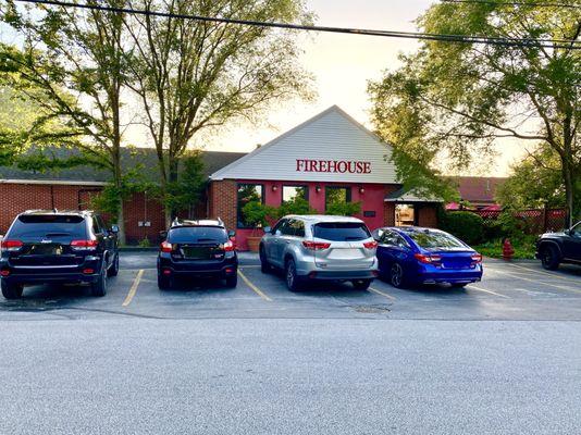 Firehouse Grille & Pub