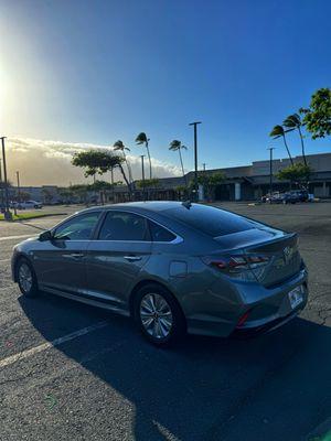 2018 Hyundai Sonata Hybrid SE - 89,000 miles