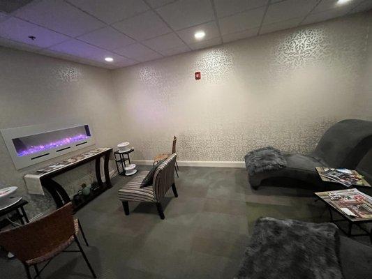 Women's relaxation room