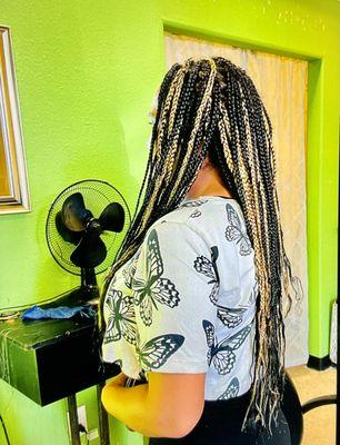 Box braids @Aisha Hair Braiding and Weaving Sacramento