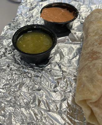 Green salsa and chipotle salsa