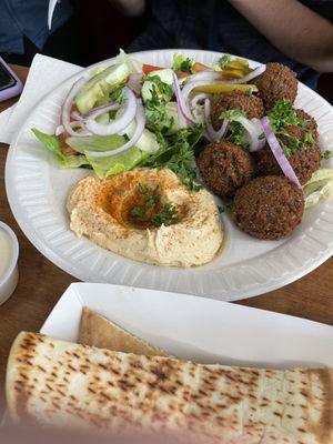 Falafel plate