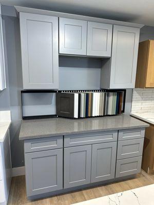 Sample of cabinet shaker different colors