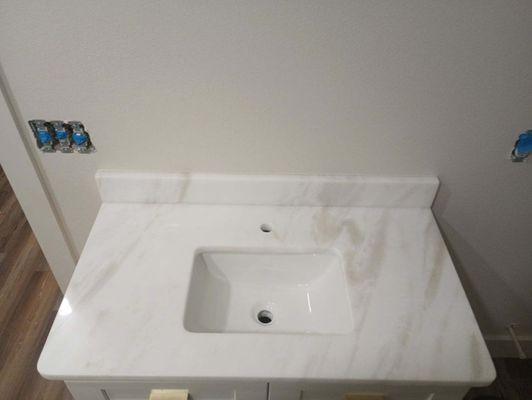 Custom Granite Kitchens and Baths