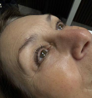 Lash lift with tint