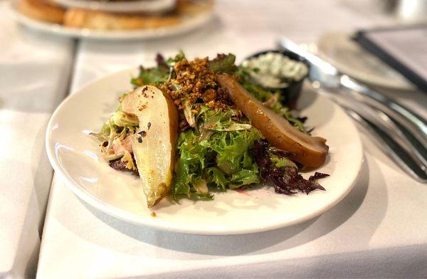 Peach Grilled Pear Salad