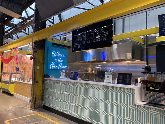 4 Hens Counter at City Foundry's Food Hall