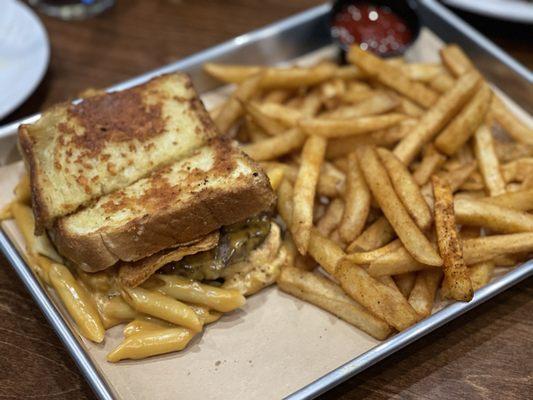 Mac 'N Cheese melt with added burger patty