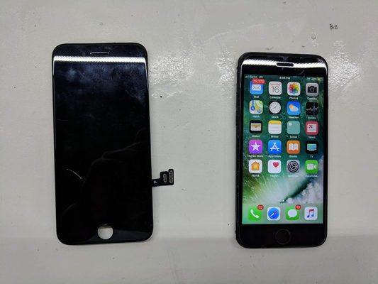 Apple iPhone 7 LCD replacement before and after