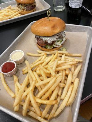 OG Burger (with fries)