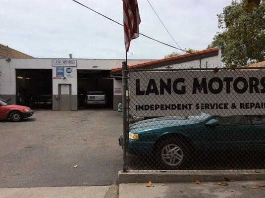 Lang Motors