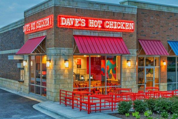 Dave's Hot Chicken Naperville Exterior Image