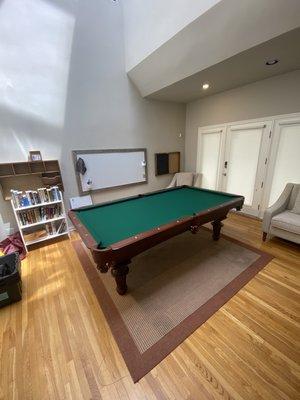 Finished pool table