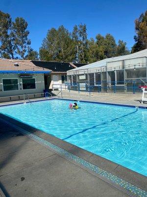 Winter loving swim with coach Sarah