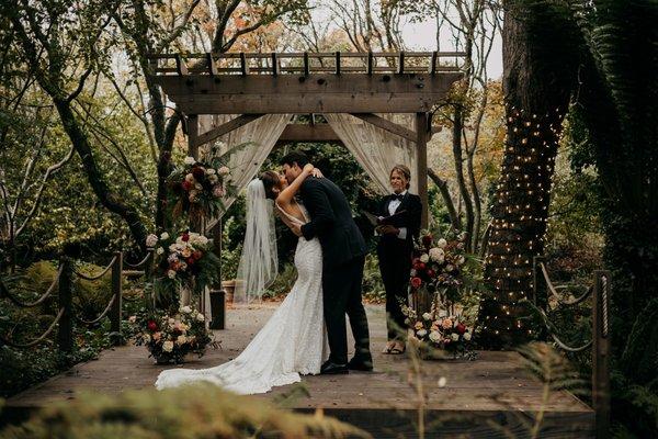 Ceremony Florals (which we were able to relocate to sweetheart table!)