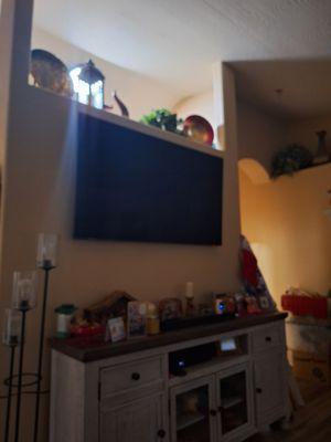 TV MOUNTED