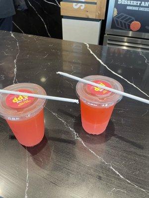 Strawberry lemonade