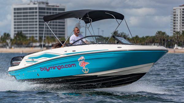 Baymingo boat rentals with captains in Fort Lauderdale 
all included - no hidden fees