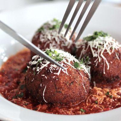 Gobsmacked by the crisp coating on the arancini