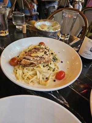 Zadar chicken with noodles