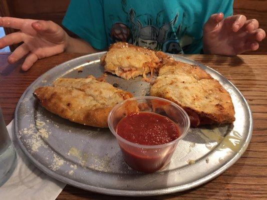 Calzone was rated a 10 out of 10!