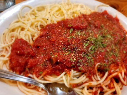 Spaghetti with Marinara- Dish was actually good