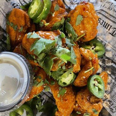 Border  line  Boneless Wings