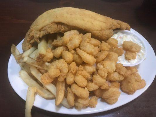 Small (?) plate of flounder and popcorn shrimp