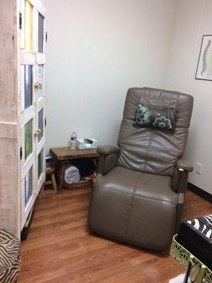 Sit in a comfortable, zero gravity chair while getting you treatment.