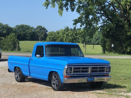 Coyote swap 72 Ford F100