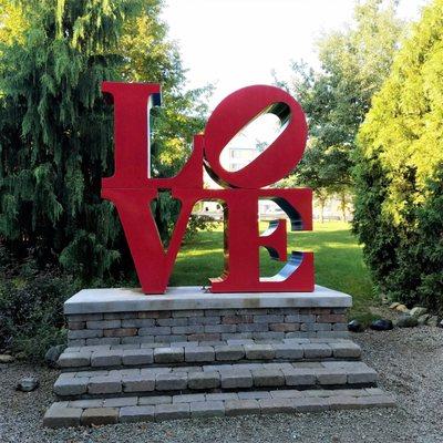 miniature recreation of Robert Indiana's LOVE sculpture