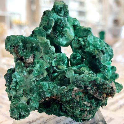 Porous Malachite. Balance the heart chakra.