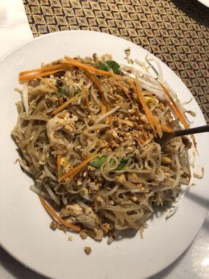 Spicy Chicken Pad Thai