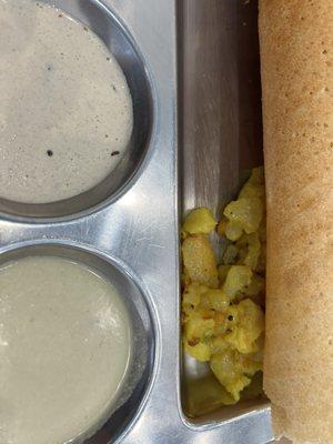 Dosa with masala on side