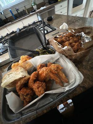 Chicken wings, max n cheese, greens, gizzards, and a dinner roll!