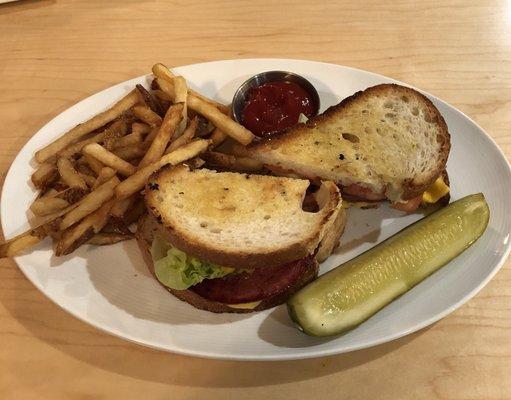 Fried bologna sandwich