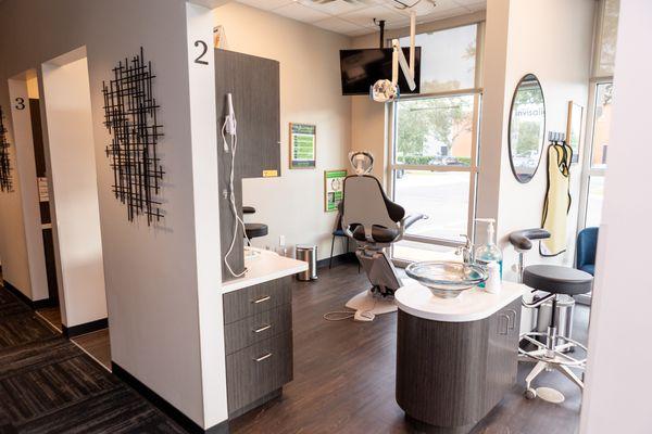 Ideal Dental Westchase