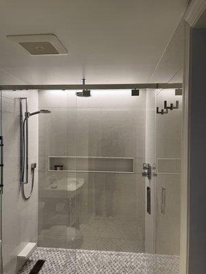 Bathroom shower