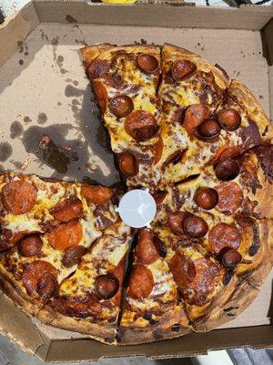 Round Table Pizza