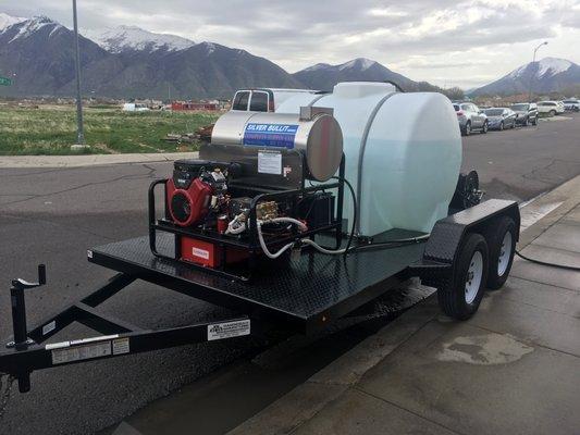 custom built  pressure washer trailer 650 gallon 3000 psi 5 gpm