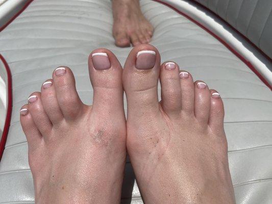 French Gel Pedicure