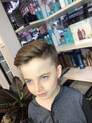 Kid's haircut by Olga