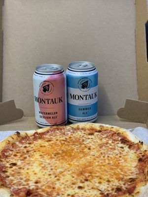 Cheese pizza and montauk beers to go!