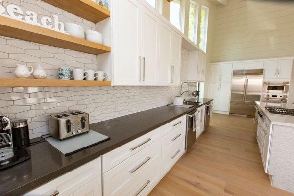 Emerald Bay White Shaker Kitchen