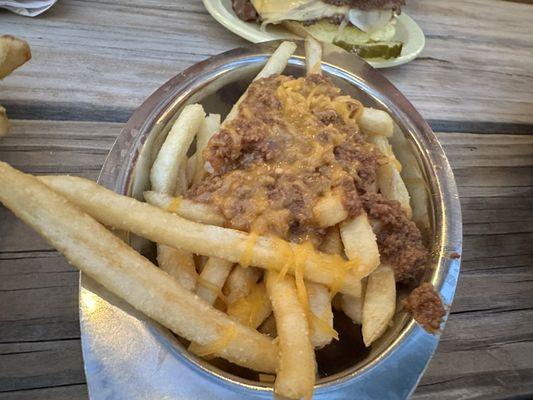 Chili cheese fries